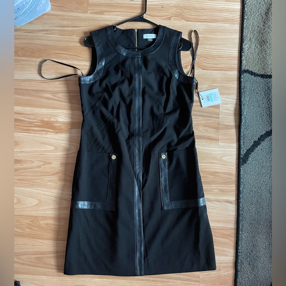 Awesome Calvin Klein Dress - Sz 8 - NWT
